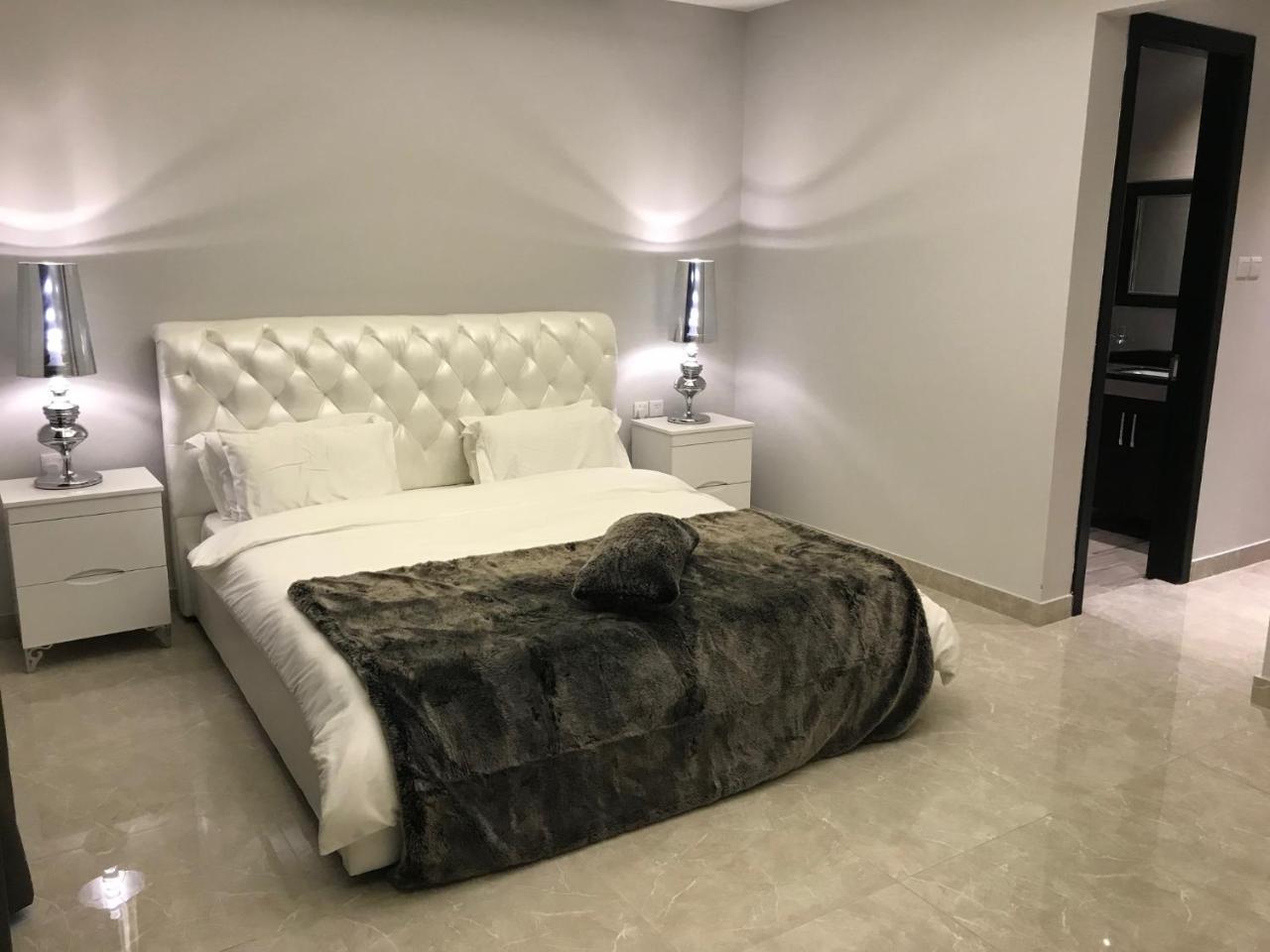 Al Manzil Residence Hidd2 Манама Экстерьер фото